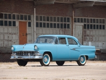 Ford glavnih progah 4-vrata Limuzina 1956 01